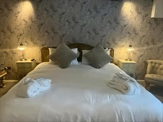 Bert'S Rooms At The Black Horse Inn Brighouse Exterior foto